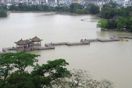 杭州西湖九曲桥的来历 杭州西湖九曲桥的由来