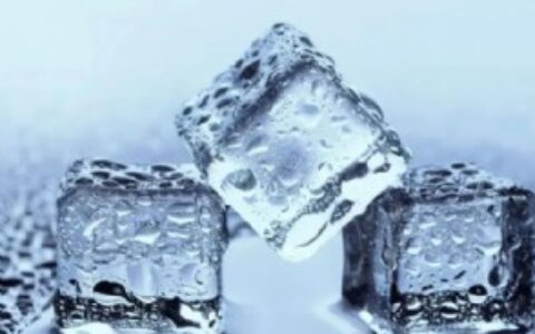 水和冰的密度谁大  水变成冰密度会有什么变化