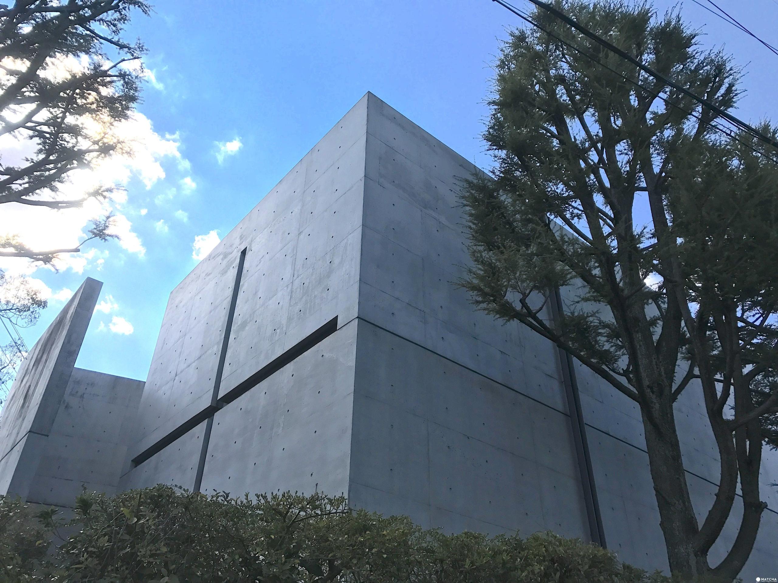 日本建筑大师：走进安藤忠雄的艺术世界
