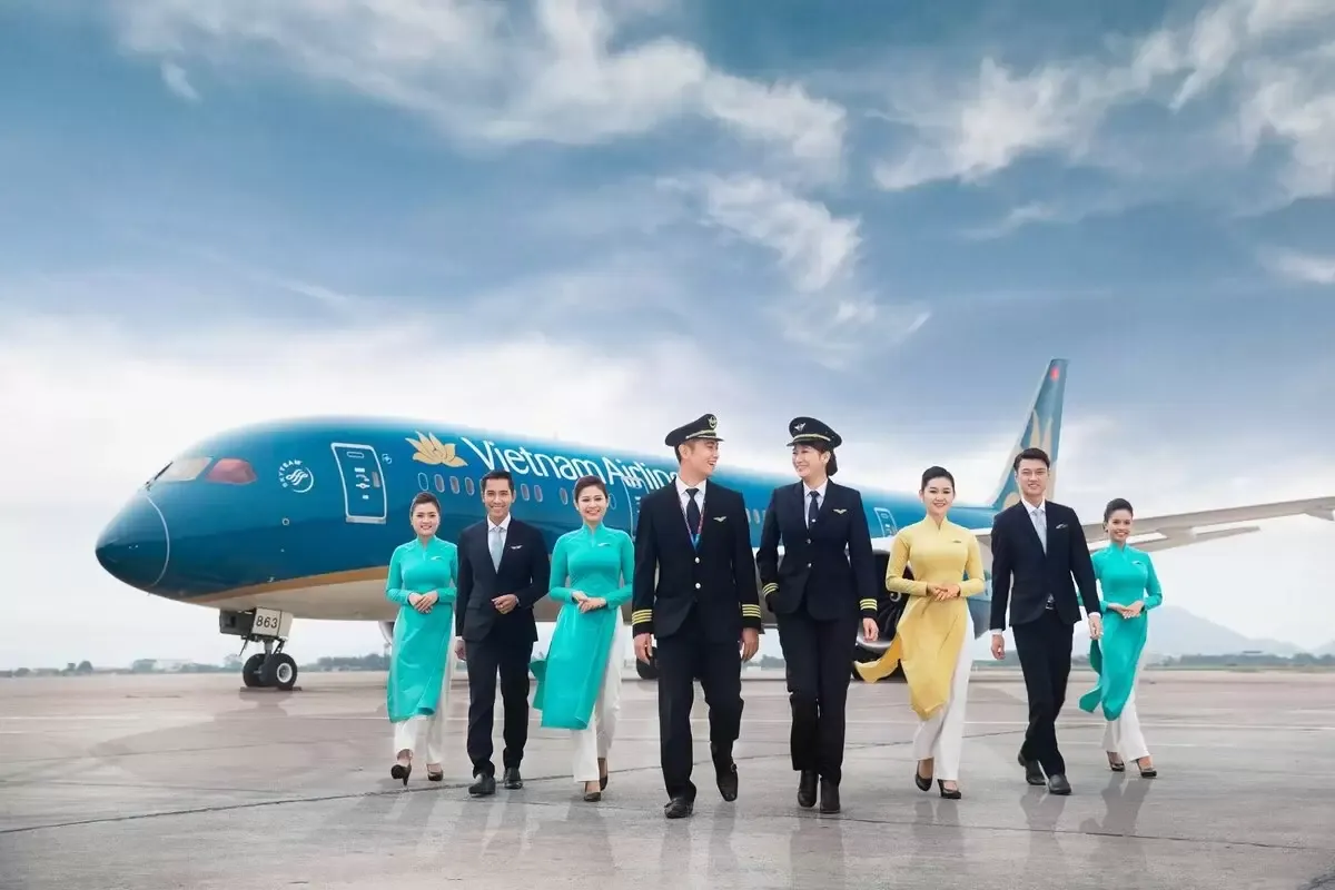 世界上哪10个航空公司的空姐最漂亮？中国和俄罗斯哪个排第一？