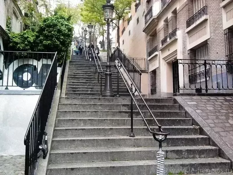 你应该走过的最神奇的楼梯