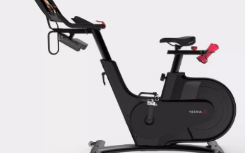 中国推出带有19.5英寸屏幕的YESOULBeastV1Plus健身车