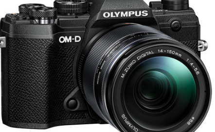 奥林巴斯宣布再次进入无反光镜相机市场