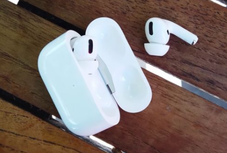 苹果正在开发下一代AirPodsPro耳机