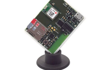 带有ESP32的Unsurv离线开源紧凑型GNSS接收器