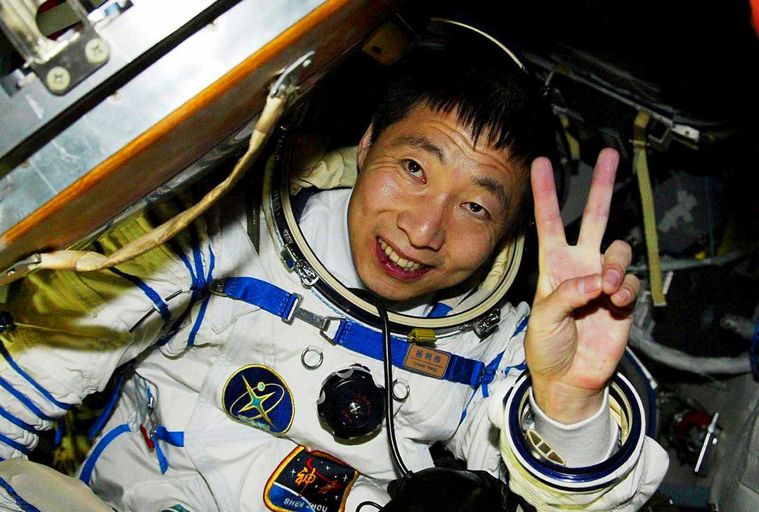 图片[8]-中国登太空第一人是谁(中国太空第一人杨利伟)-欣欣百科网