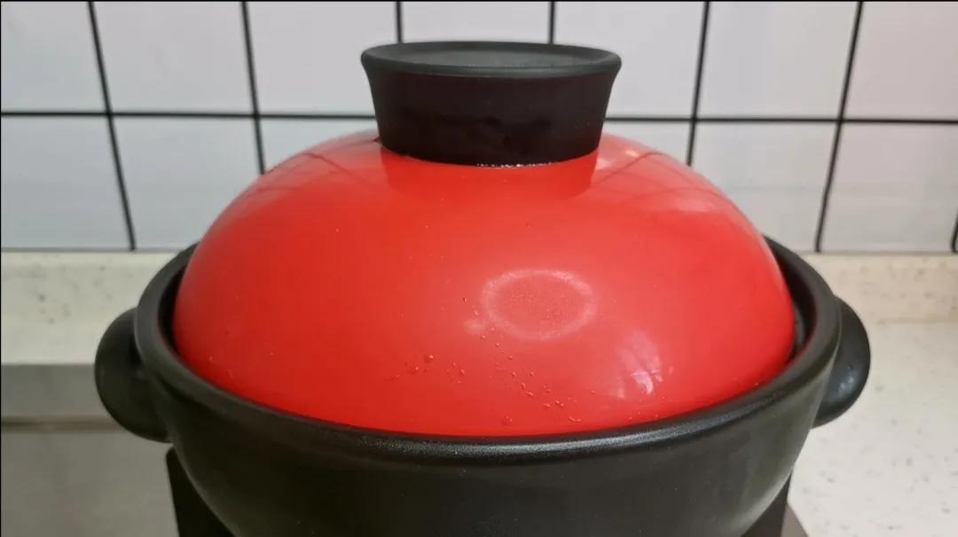 新买的砂锅别直接用，学会正确的开锅和保养，砂锅耐用顺手不开裂