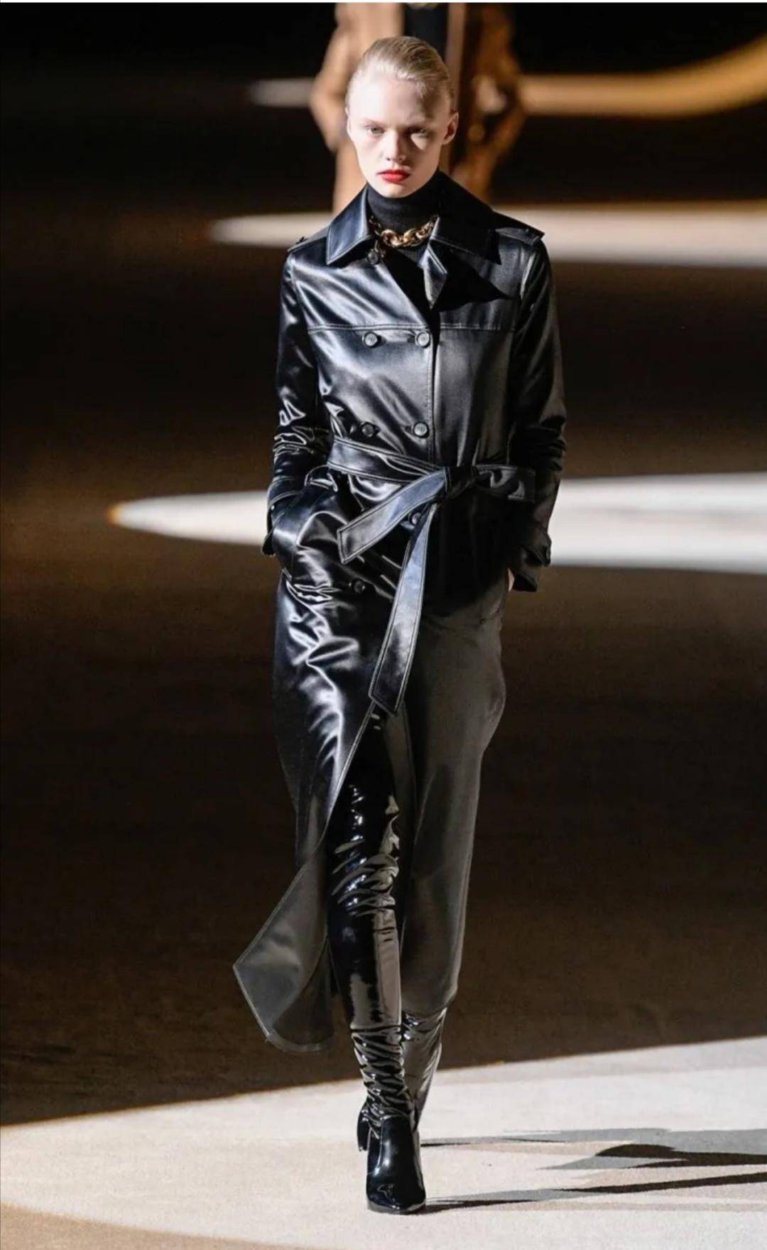 法国著名奢侈品牌，YSL反叛权威的精神惊世骇俗，秀场引领时尚