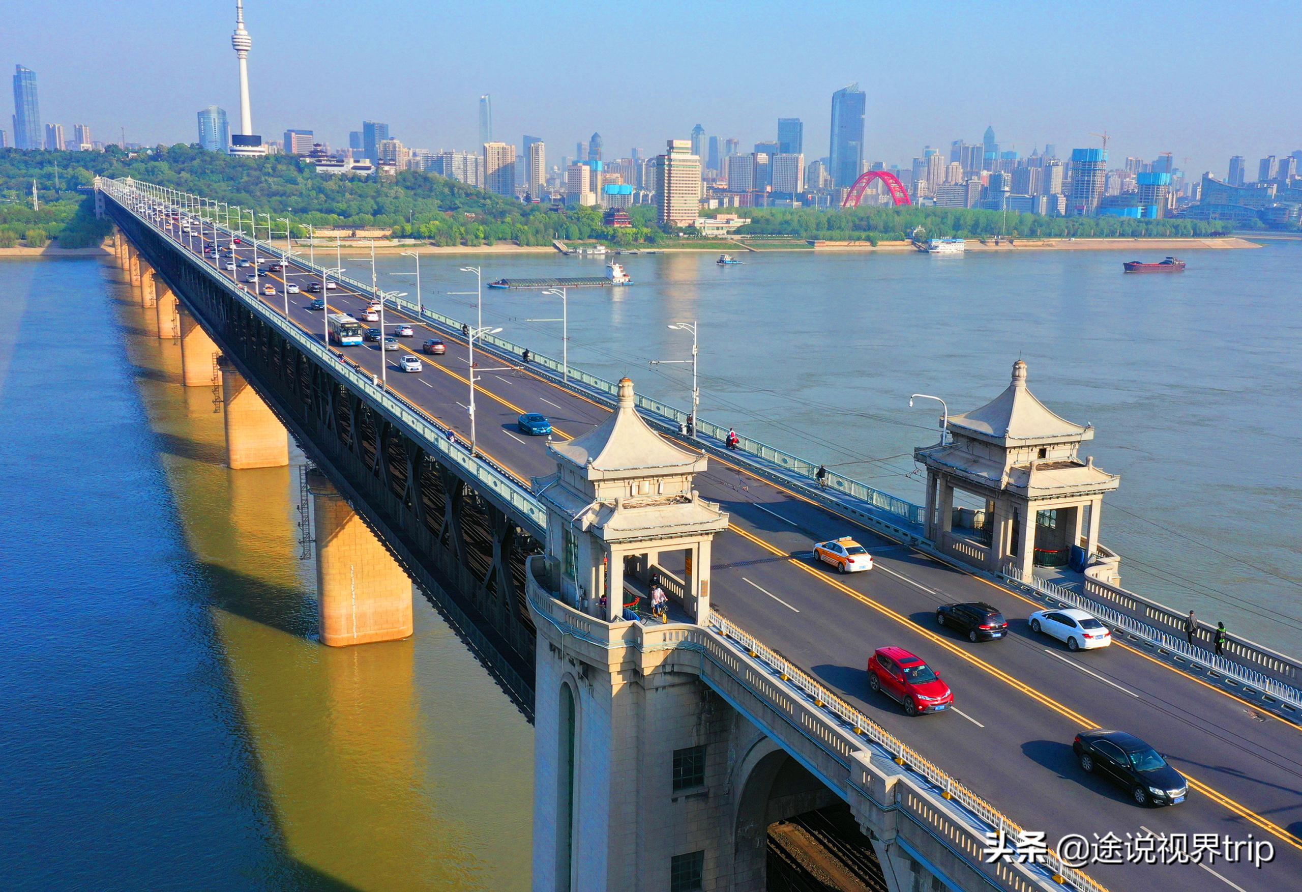 盘点中国十大超级桥梁工程（中国桥梁排名前十名）