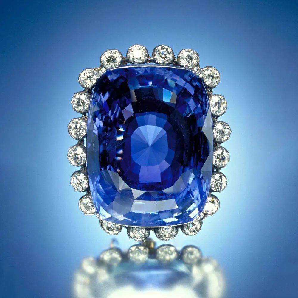 图片[5]-全球最贵的十大宝石排行(全球十大最贵的首饰珠宝)-欣欣百科网