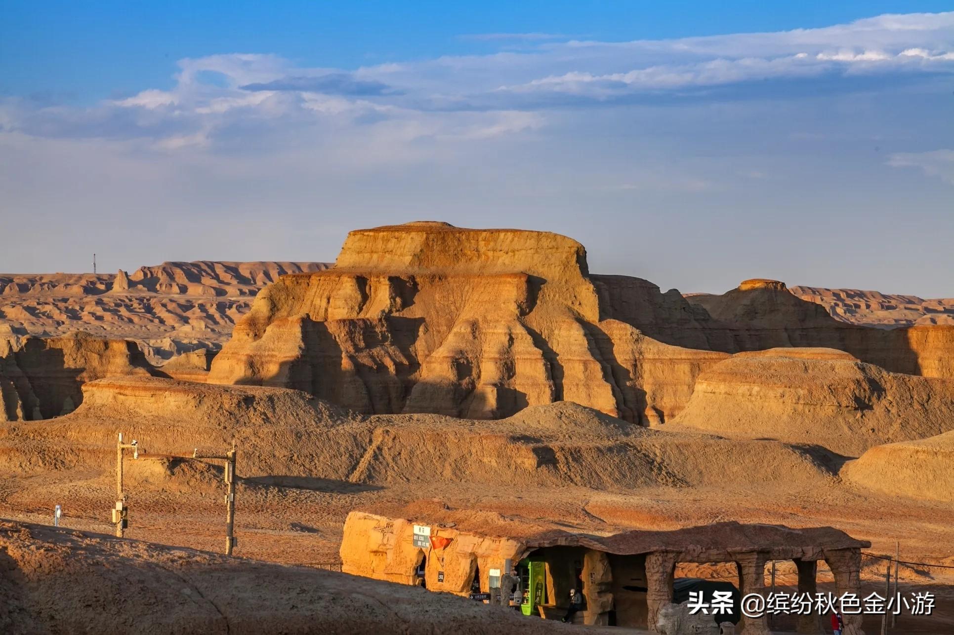 新疆旅游必去的景点排名（新疆自驾游20处美景推荐）